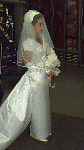 thebride.gif (106226 bytes)